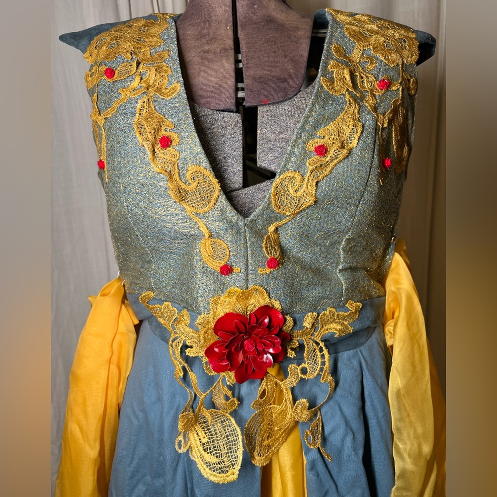 Marjorie Ty-Belle Beauty and the Beast GOT crossover - Picture 5 of 7
